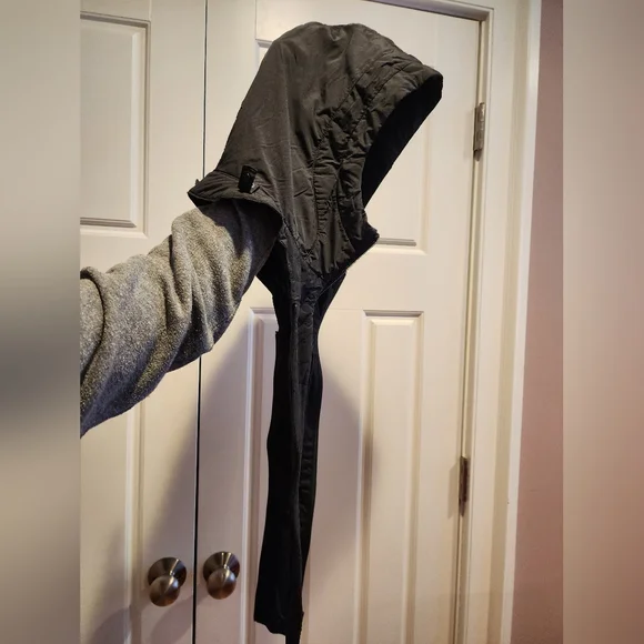 Athleta jacket - Picture 6 of 9